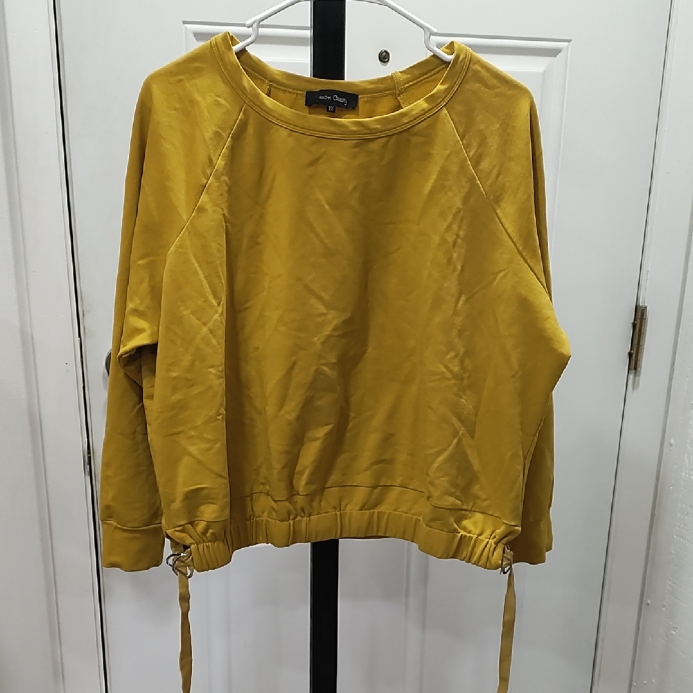Buxom Mustard Sweatshirt